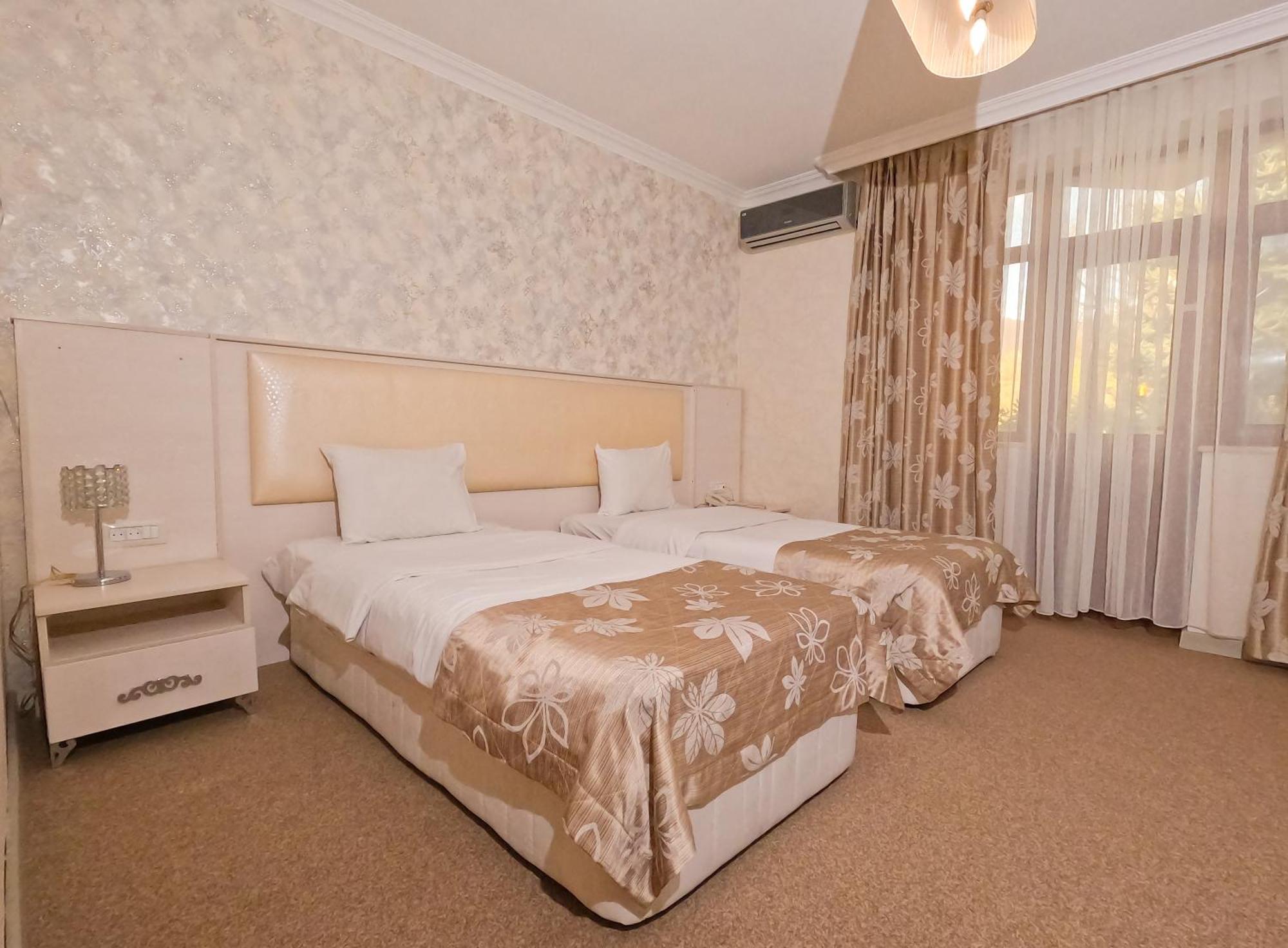 Gabala Yeddi Gozel Hotel Exterior photo